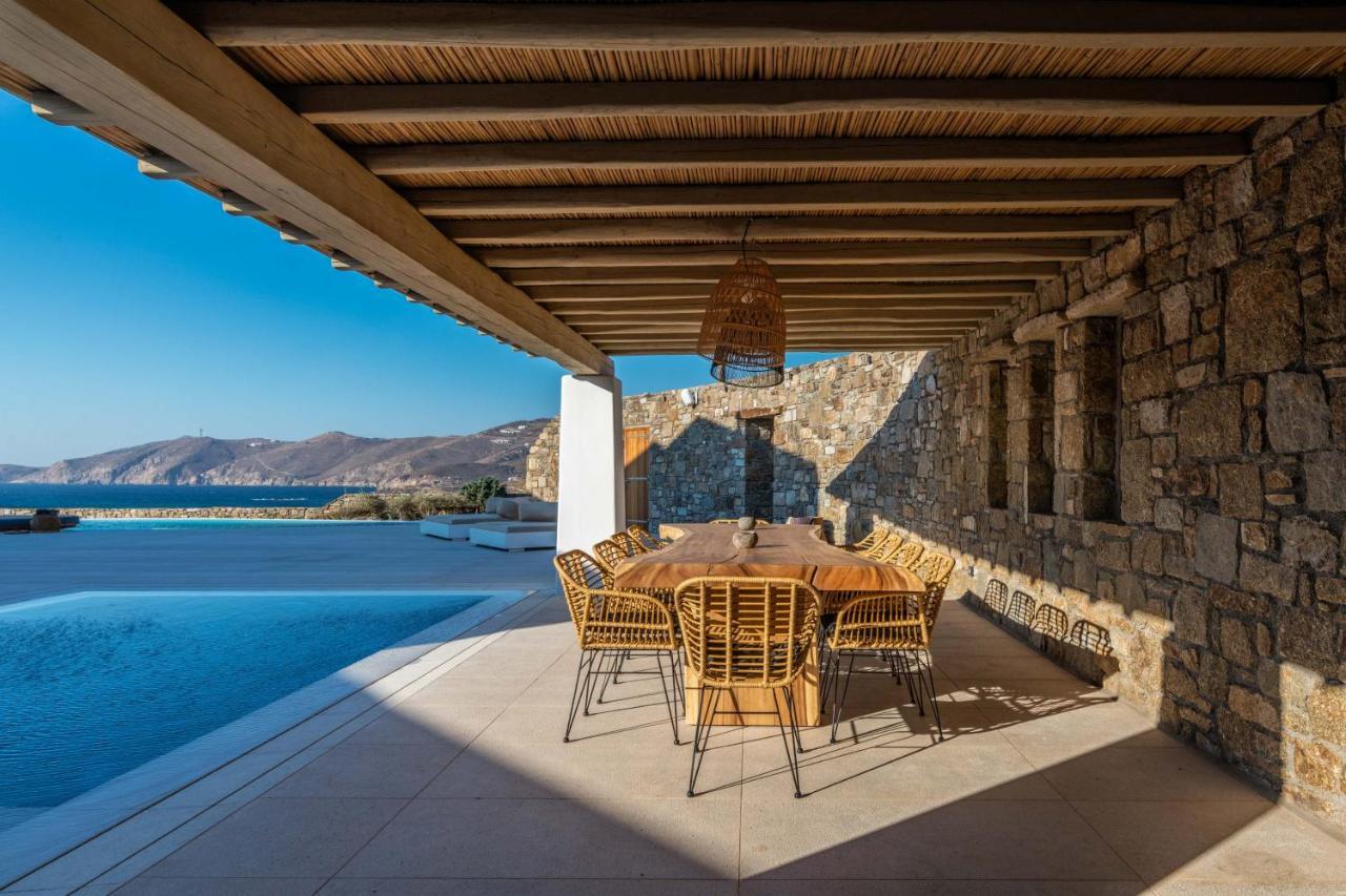Mykonos Ag Villas In Ftelia Beach Exterior photo